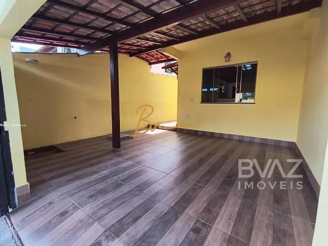 Casa / Sobrado para Locação em Cabo Frio/RJ Parque Burle 3 Quartos
