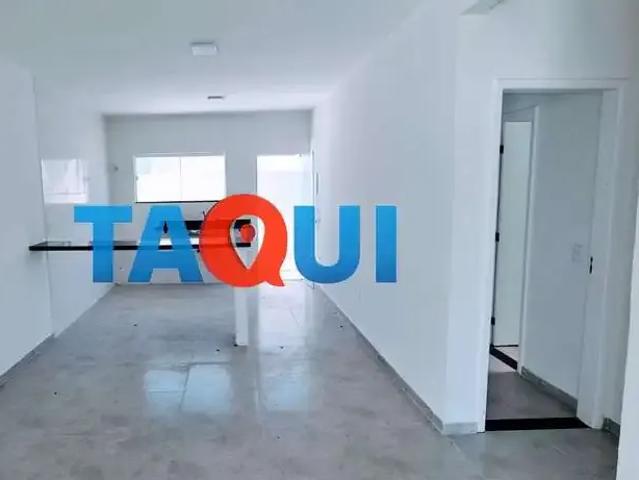 Casa / Sobrado para Locação em Cabo Frio/RJ Parque Balneário São Francisco 2 Quartos