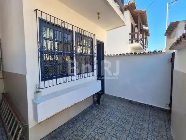 Casa / Sobrado para Locação em Cabo Frio/RJ Parque Riviera 2 Quartos