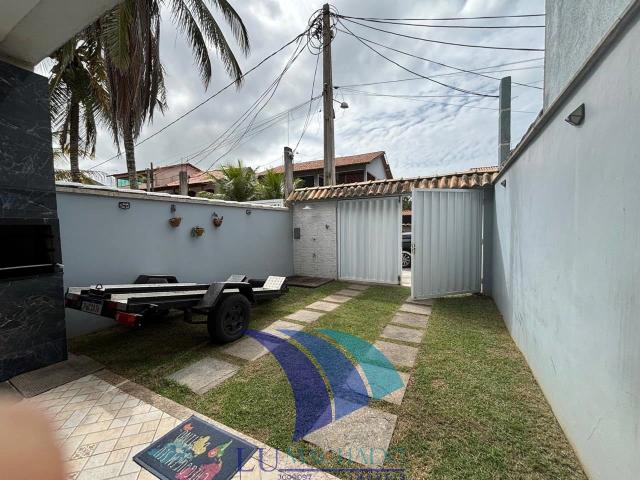 Casa / Sobrado para Locação em Cabo Frio/RJ Peró 3 Quartos