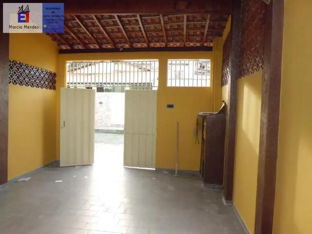 Casa / Sobrado para Locação em Cachoeira Paulista/SP Margem Esquerda 3 Quartos