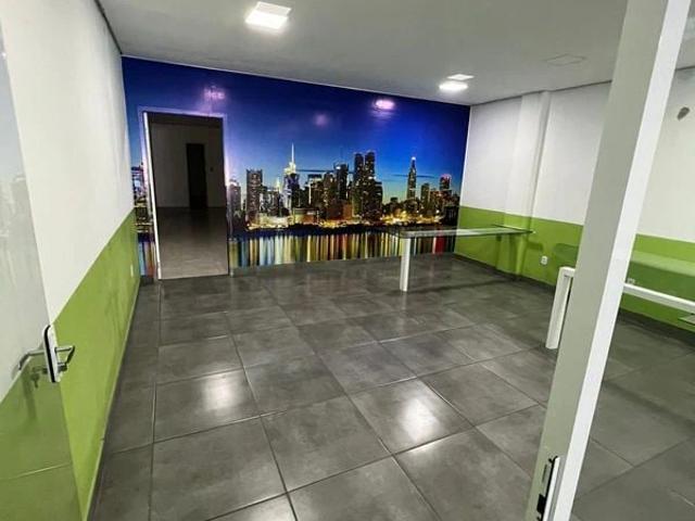 Casa / Sobrado para Locação em Cachoeirinha/RS Distrito Industrial 1 Quartos