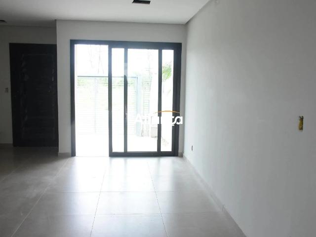 Casa / Sobrado para Locação em Cachoeirinha/RS Parque da Matriz 3 Quartos