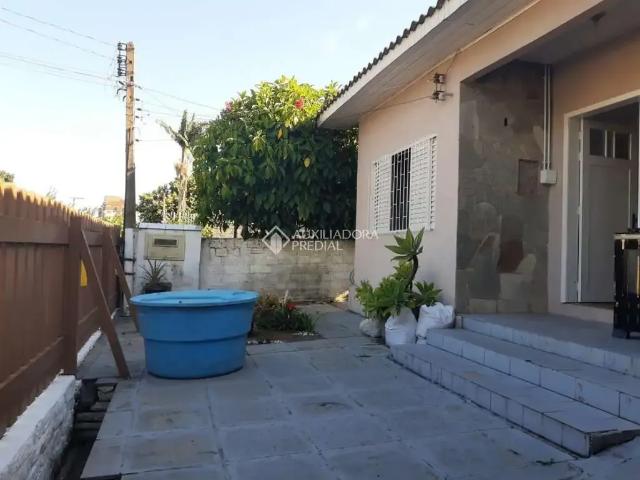 Casa / Sobrado para Locação em Cachoeirinha/RS Vila Parque Brasília 3 Quartos