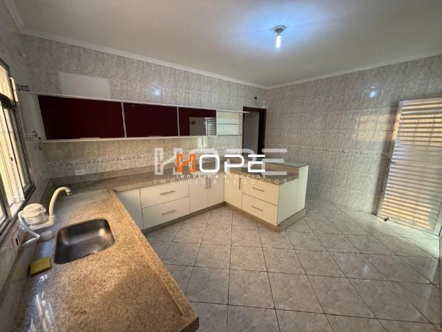 Casa / Sobrado para Locação em Cajamar/SP Polvilho 3 Quartos