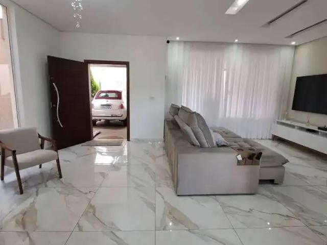 Casa / Sobrado para Locação em Cajamar/SP Portais Polvilho 3 Quartos