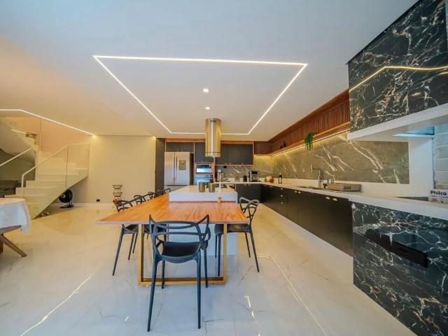 Casa / Sobrado para Locação em Cajamar/SP Portais Polvilho 3 Quartos