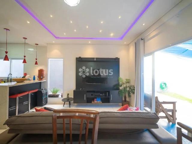 Casa / Sobrado para Locação em Cajamar/SP Portais Polvilho 3 Quartos