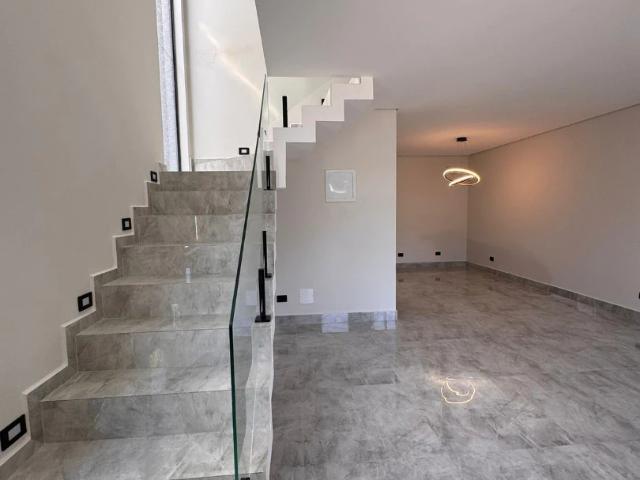 Casa / Sobrado para Locação em Cajamar/SP Portais Polvilho 3 Quartos