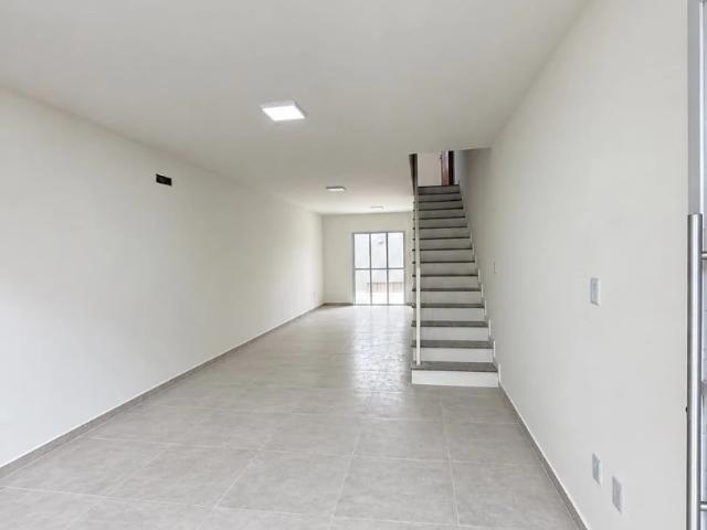 Casa / Sobrado para Locação em Cajamar/SP Portais Polvilho 2 Quartos