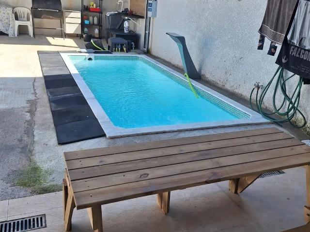 Casa / Sobrado para Locação em Cajamar/SP Portais Polvilho 2 Quartos