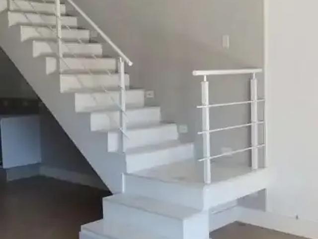 Casa / Sobrado para Locação em Cajamar/SP Portais Polvilho 4 Quartos