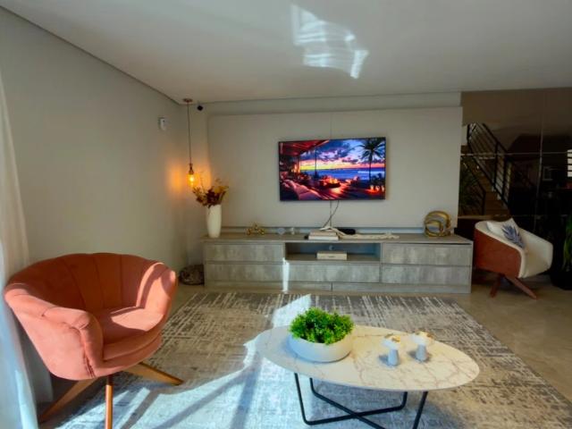 Casa / Sobrado para Locação em Cajamar/SP Portais Polvilho 4 Quartos