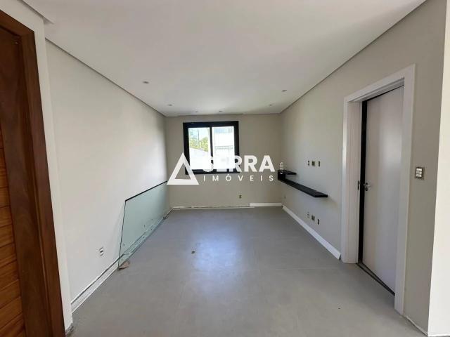 Casa / Sobrado para Locação em Camaçari/BA Alphaville Abrantes 4 Quartos