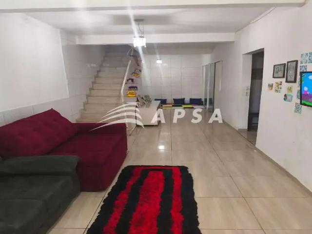 Casa / Sobrado para Locação em Camaçari/BA Nova Vitória 6 Quartos