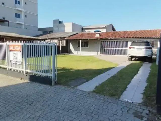 Casa / Sobrado para Locação em Camboriú/SC Lídia Duarte 4 Quartos