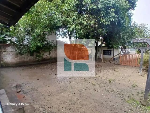 Casa / Sobrado para Locação em Camboriú/SC Lídia Duarte 2 Quartos