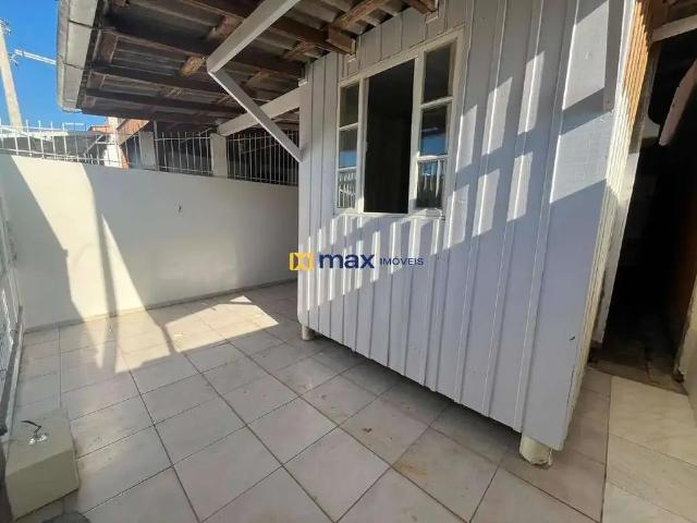 Casa / Sobrado para Locação em Camboriú/SC Santa Regina 2 Quartos