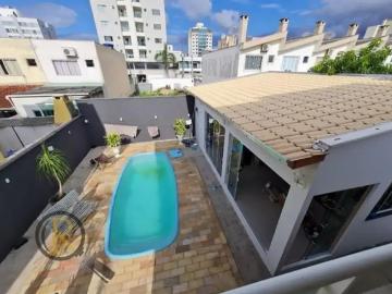 Casa / Sobrado para Locação em Camboriú/SC Santa Regina 4 Quartos