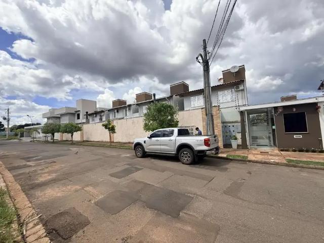 Casa / Sobrado para Locação em Campo Grande/MS Carandá Bosque 3 Quartos