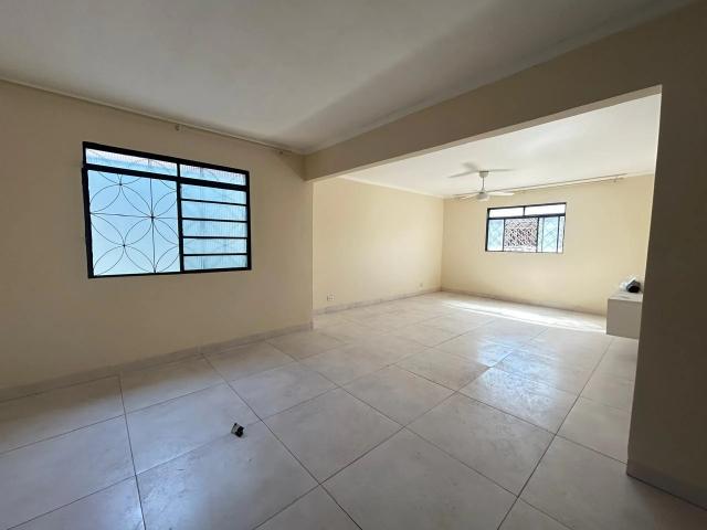 Casa / Sobrado para Locação em Campo Grande/MS Arnaldo Estevão Figueiredo 3 Quartos