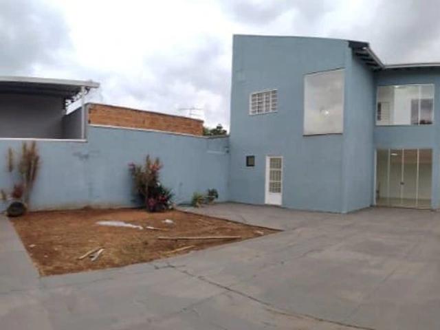 Casa / Sobrado para Locação em Campo Grande/MS Jardim Imá 5 Quartos