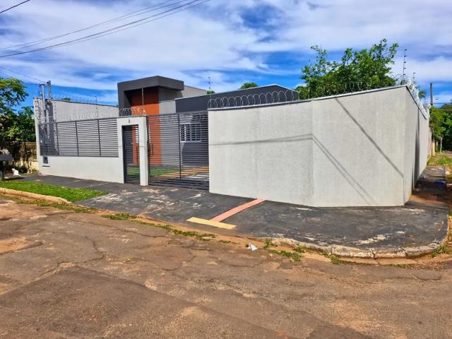 Casa / Sobrado para Locação em Campo Grande/MS Parque Residencial Maria Aparecida Pedrossian 2 Quartos