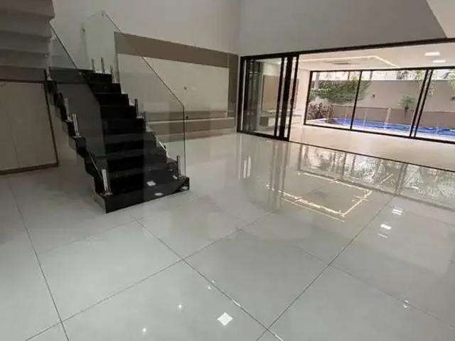 Casa / Sobrado para Locação em Campo Grande/MS Residencial Damha II 4 Quartos