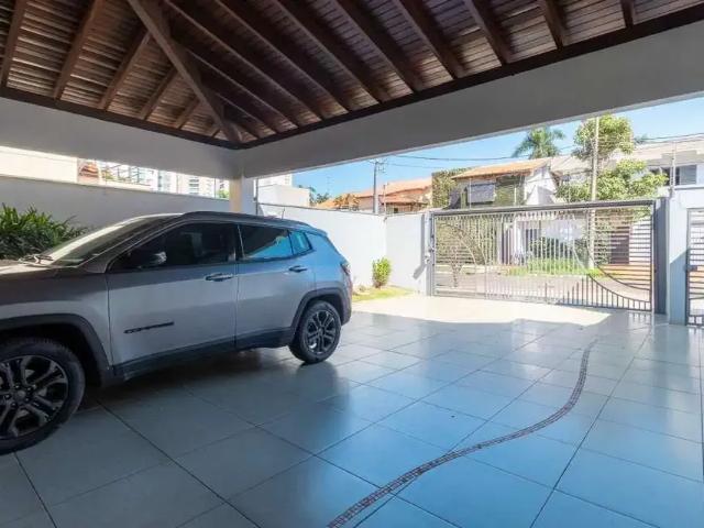 Casa / Sobrado para Locação em Campo Grande/MS Vivendas do Bosque 3 Quartos