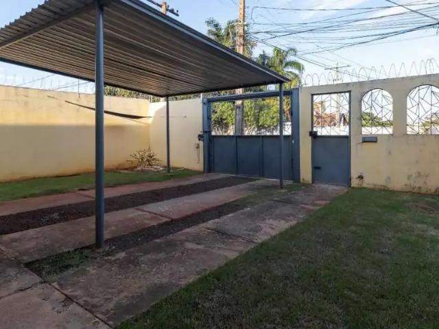 Casa / Sobrado para Locação em Campo Grande/MS Vila Bandeirante 2 Quartos