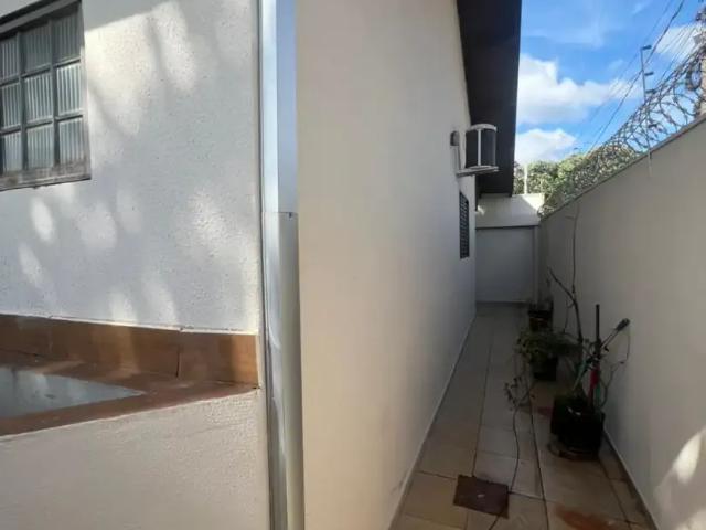 Casa / Sobrado para Locação em Campo Grande/MS Vila Carlota 2 Quartos