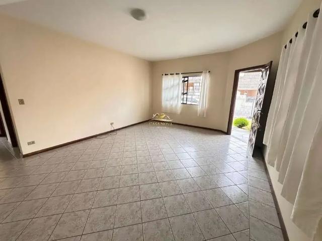 Casa / Sobrado para Locação em Campo Largo/PR Vila Solene 3 Quartos