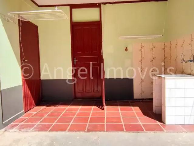 Casa / Sobrado para Locação em Campos do Jordão/SP Centro 3 Quartos