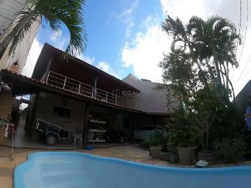 Casa / Sobrado para Locação em Campos dos Goytacazes/RJ Alphaville 4 Quartos