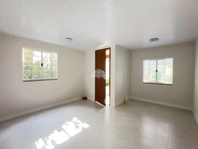 Casa / Sobrado para Locação em Campina Grande do Sul/PR Jardim Diamante 3 Quartos