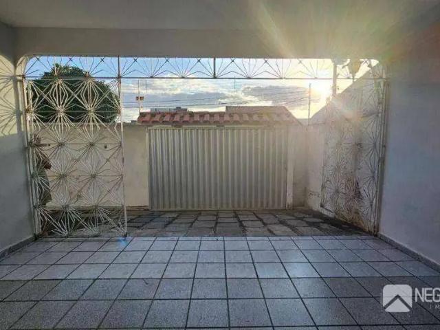 Casa / Sobrado para Locação em Campina Grande/PB Santa Rosa 4 Quartos