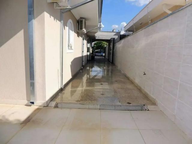 Casa / Sobrado para Locação em Campinas/SP Taquaral 3 Quartos