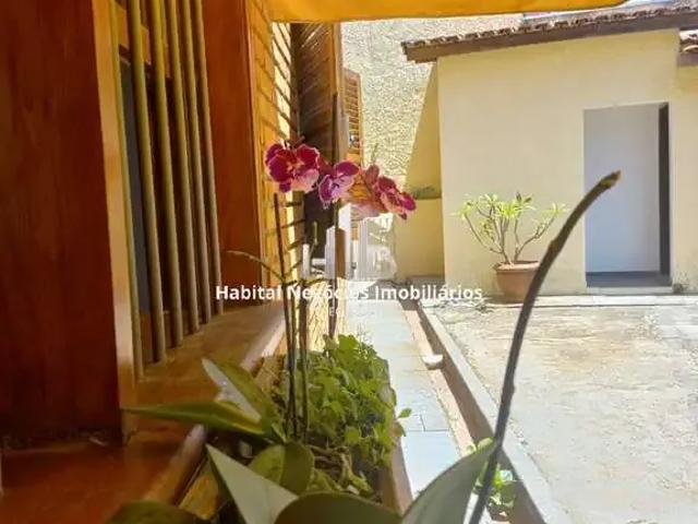 Casa / Sobrado para Locação em Campinas/SP Taquaral 3 Quartos