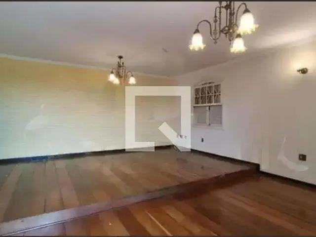 Casa / Sobrado para Locação em Campinas/SP Vila Marieta 4 Quartos