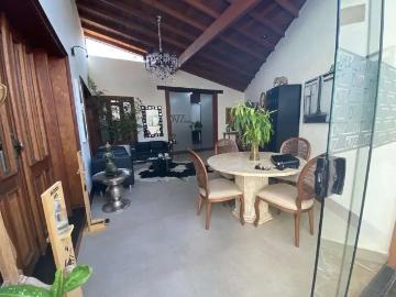 Casa / Sobrado para Locação em Campinas/SP Vila Iza 5 Quartos