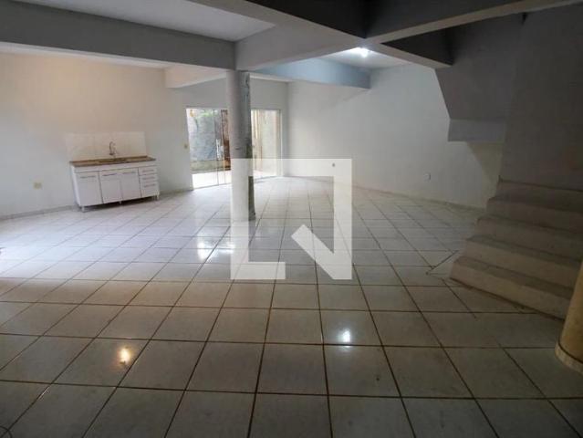 Casa / Sobrado para Locação em Campinas/SP Vila Trinta e Um de Março 1 Quartos