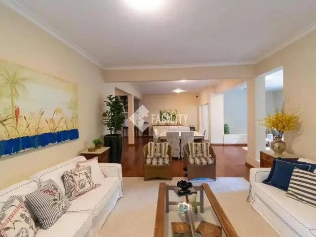 Casa / Sobrado para Locação em Campinas/SP Bairro das Palmeiras 4 Quartos