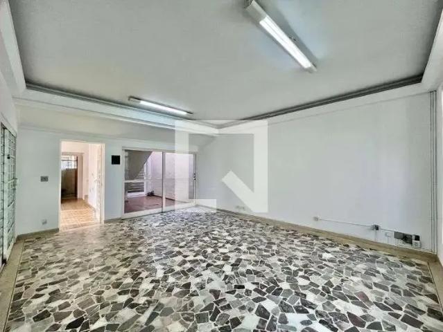 Casa / Sobrado para Locação em Campinas/SP Bosque 3 Quartos