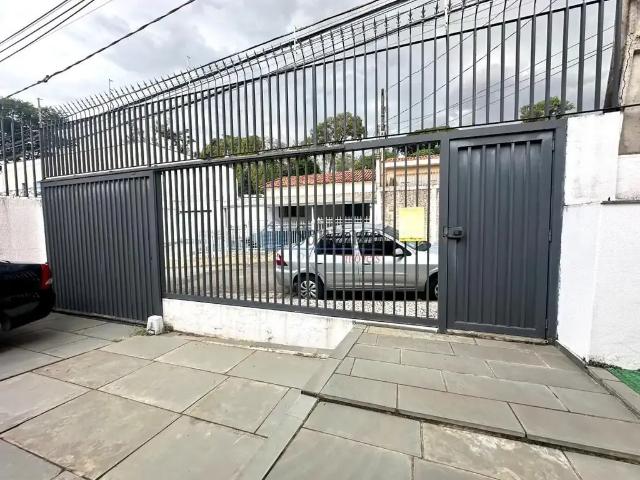 Casa / Sobrado para Locação em Campinas/SP Bosque 4 Quartos