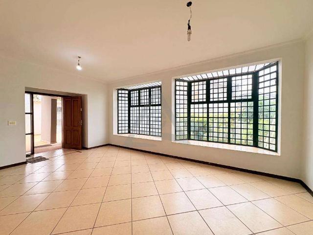Casa / Sobrado para Locação em Campinas/SP Chácara Primavera 4 Quartos