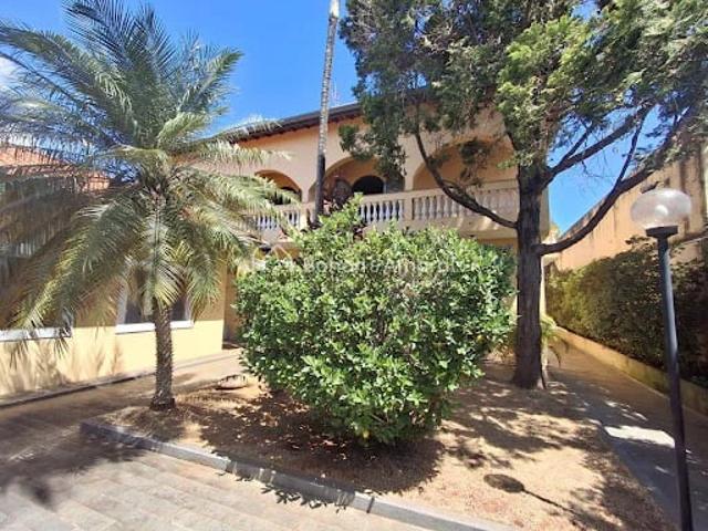 Casa / Sobrado para Locação em Campinas/SP Chácara Primavera 5 Quartos