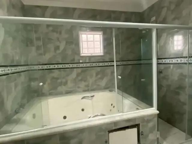 Casa / Sobrado para Locação em Campinas/SP Cidade Satélite Íris 4 Quartos