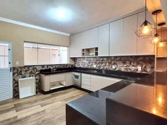 Casa / Sobrado para Locação em Campinas/SP Jardim Chapadão 3 Quartos