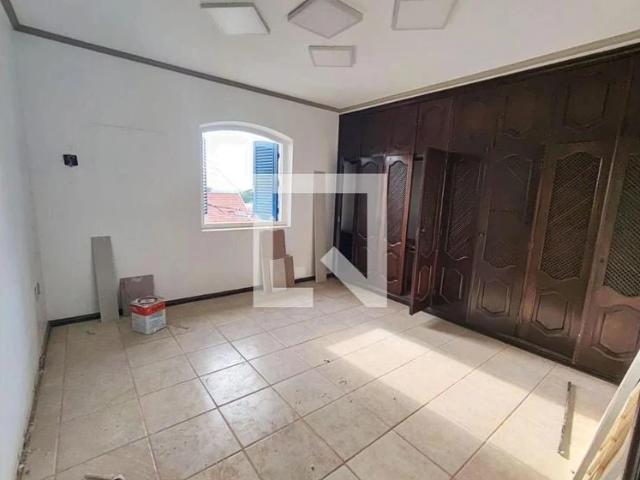 Casa / Sobrado para Locação em Campinas/SP Jardim Chapadão 3 Quartos