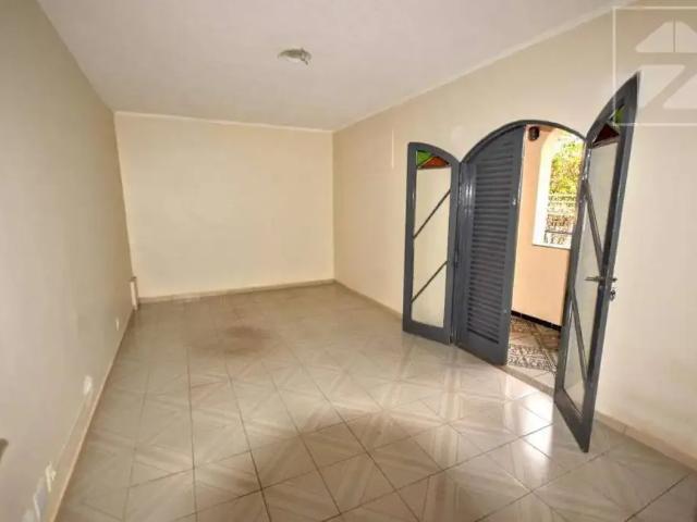 Casa / Sobrado para Locação em Campinas/SP Jardim Chapadão 3 Quartos